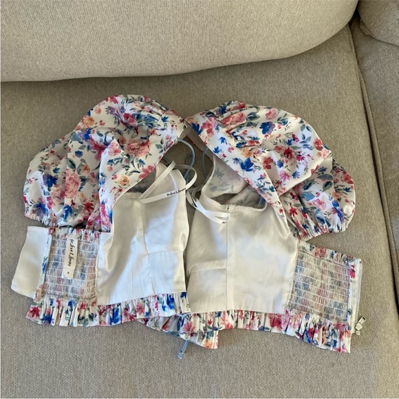 For Love & Lemon Top Size Small NWOT Beautiful Sexy Floral Crop Top Ruffle - Picture 10 of 13